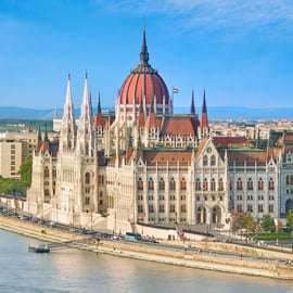 Depuis Vienne : visite guidée d'une journée à Bratislava et Budapest