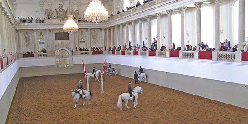 École espagnole d'équitation