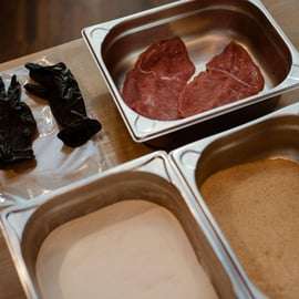 Vienne : cours de cuisine et dégustation d'escalopes
