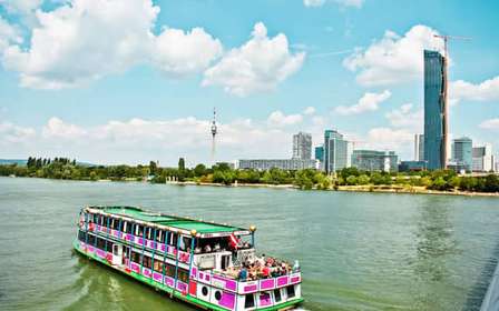 Vienne : Croisière commentée et tournée des escalopes