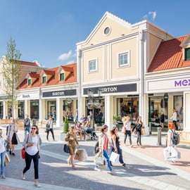 Depuis Vienne : Transfert en navette de Parndorf Outlets