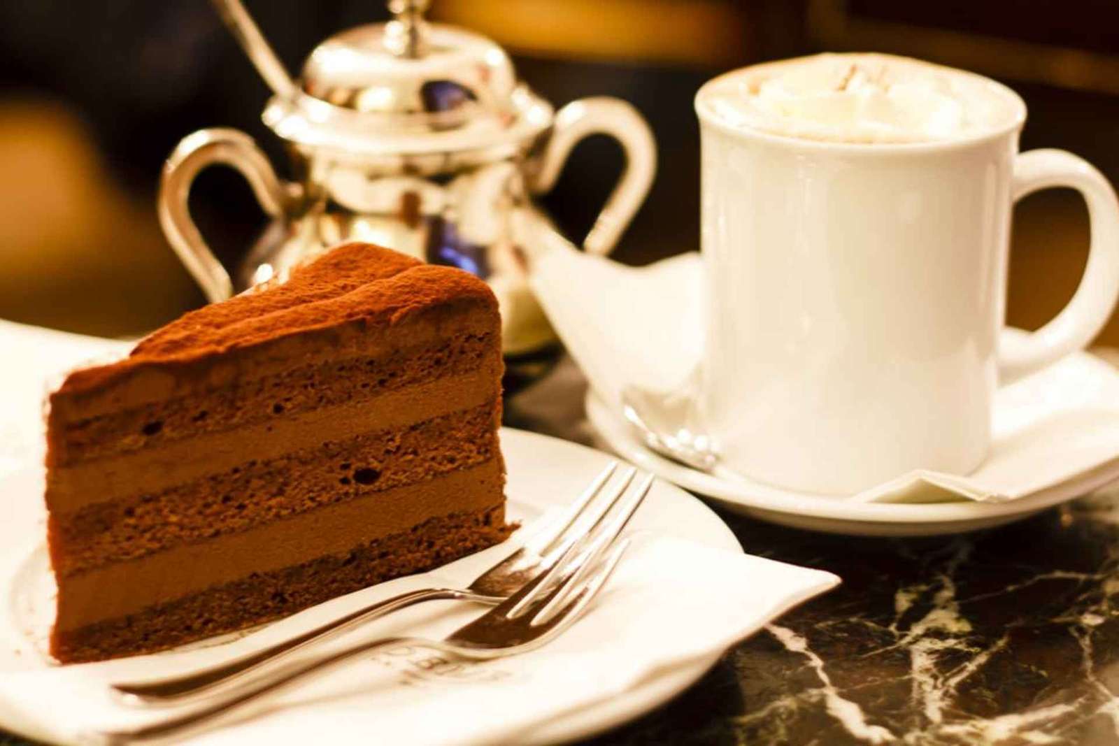 Vienne : Circuit de 2,5 heures autour du café, du gâteau et du chocolat viennois