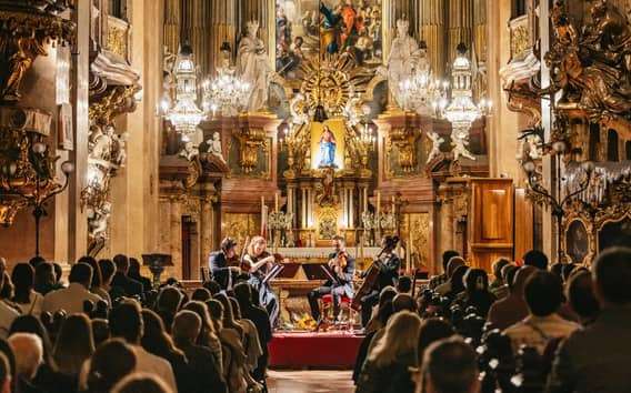 Vienne : ensemble classique dans l’église Saint-Pierre
