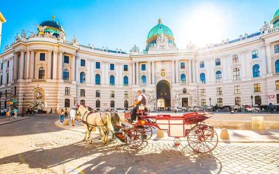 Vienne : visite du musée Sisi, de la Hofburg et des jardins en coupe-file