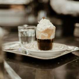Vienne : tradition du café viennois, expérience avec dégustation