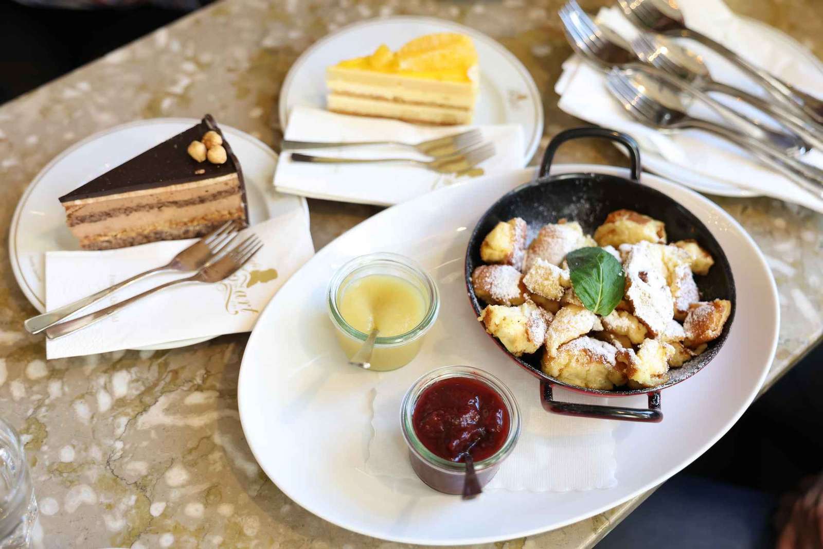 Saveurs de Vienne : la visite culinaire autrichienne ultime