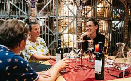 Vienne : dégustation de caves à vin cachées