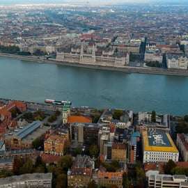 Excursions d'une journée au départ de Vienne : Bratislava et Budapest avec un guide