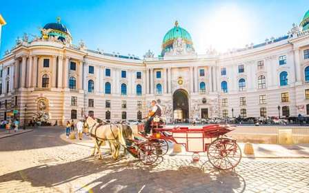 Vienne : visite du musée Sisi, de la Hofburg et des jardins en coupe-file