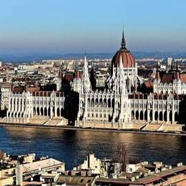 Depuis Vienne : expérience premium à Bratislava et Budapest