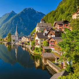 Vienne : Excursion d'une journée à Hallstatt et aux sommets alpins avec Skywalk Lift