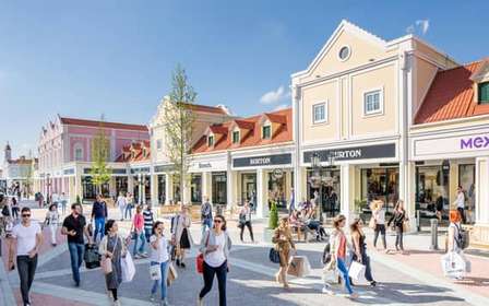 Depuis Vienne : Transfert en navette de Parndorf Outlets