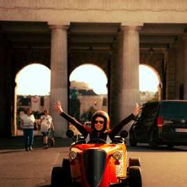 Vienne : visite touristique en Hotrod